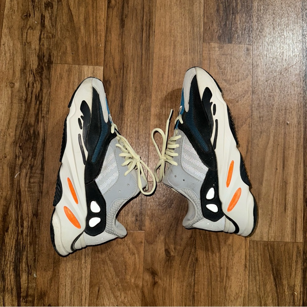 Yeezy 700 WaveRunner
